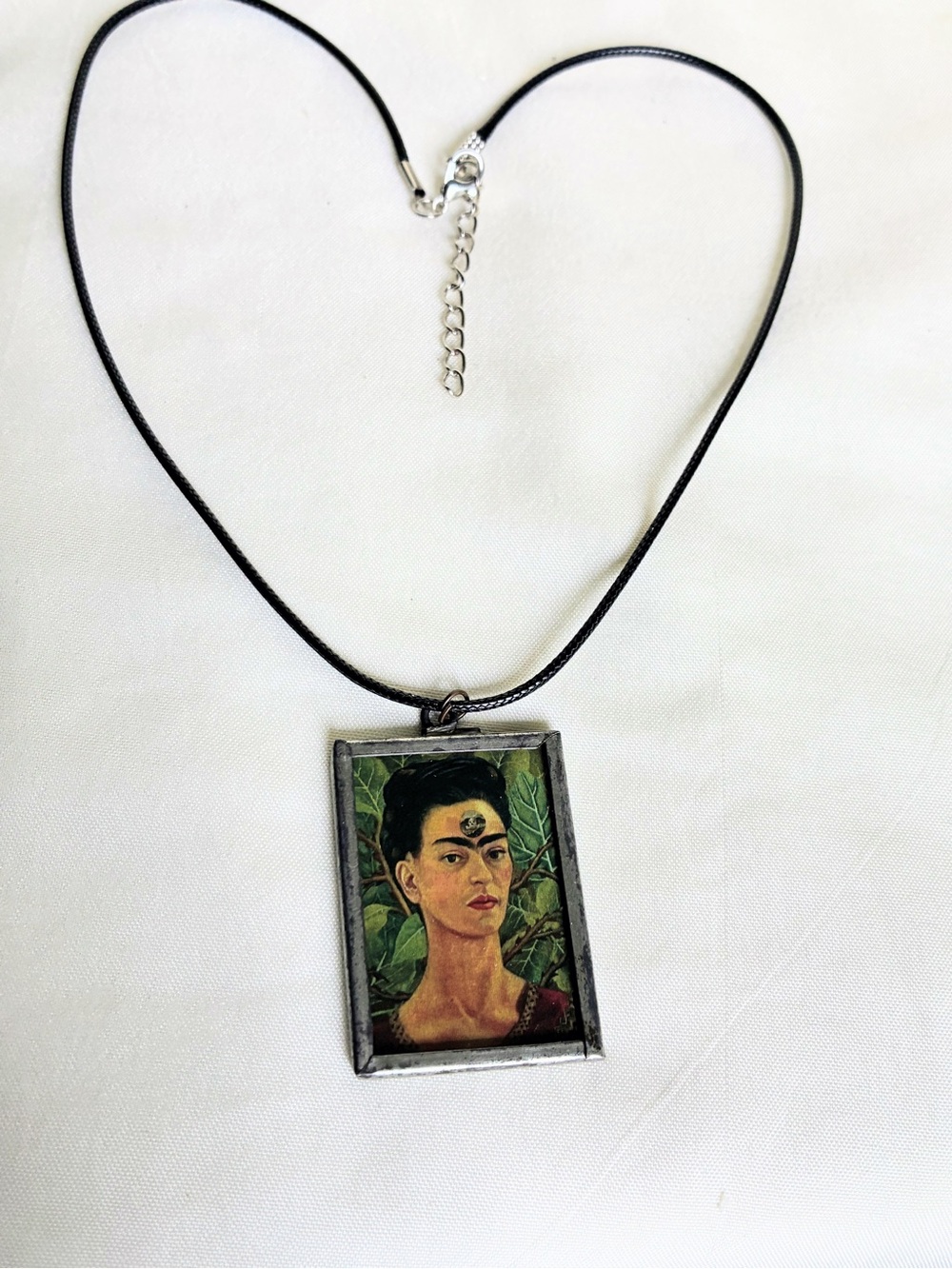 Frida Kahlo portrait pendant necklace with black cord #fridakahlo #mexican #boho - Picture 9 of 9